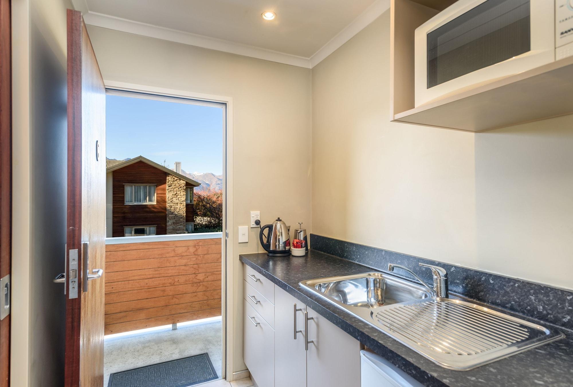 Queenstown Motel Apartments (Adults Only) Exterior foto