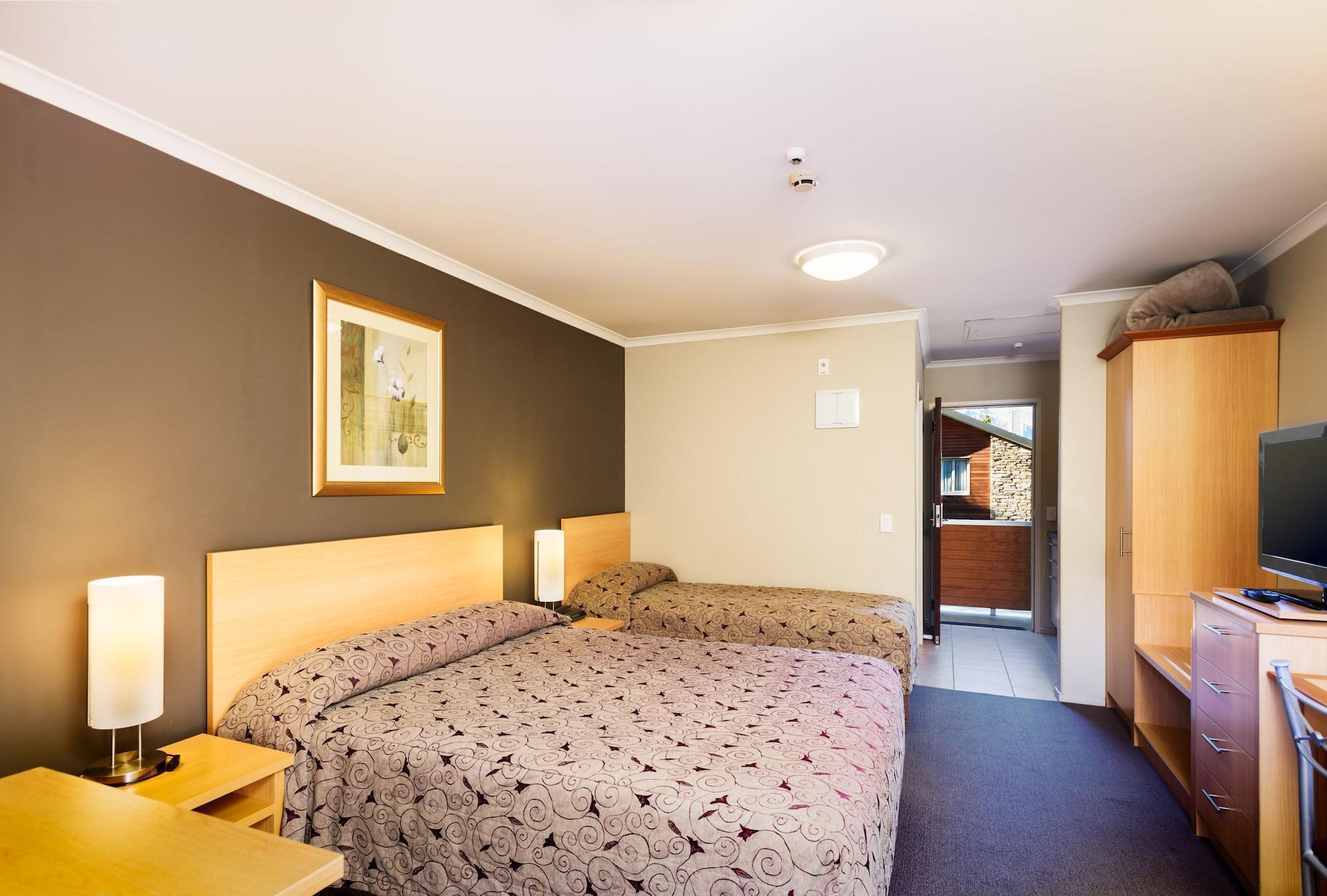 Queenstown Motel Apartments (Adults Only) Exterior foto