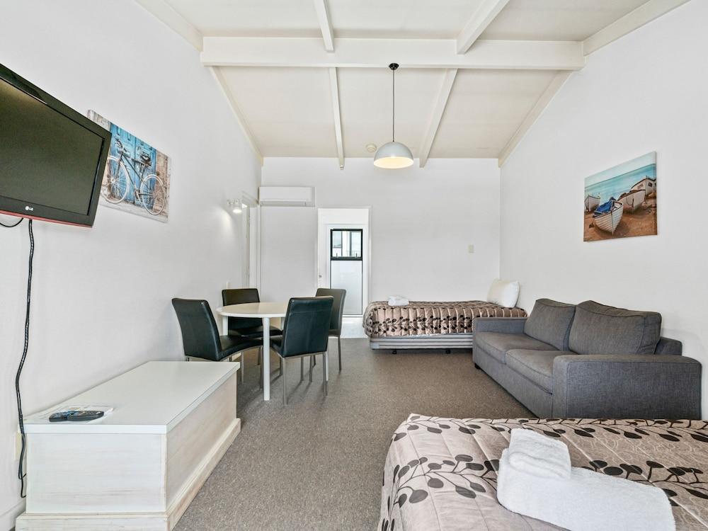 Queenstown Motel Apartments (Adults Only) Exterior foto