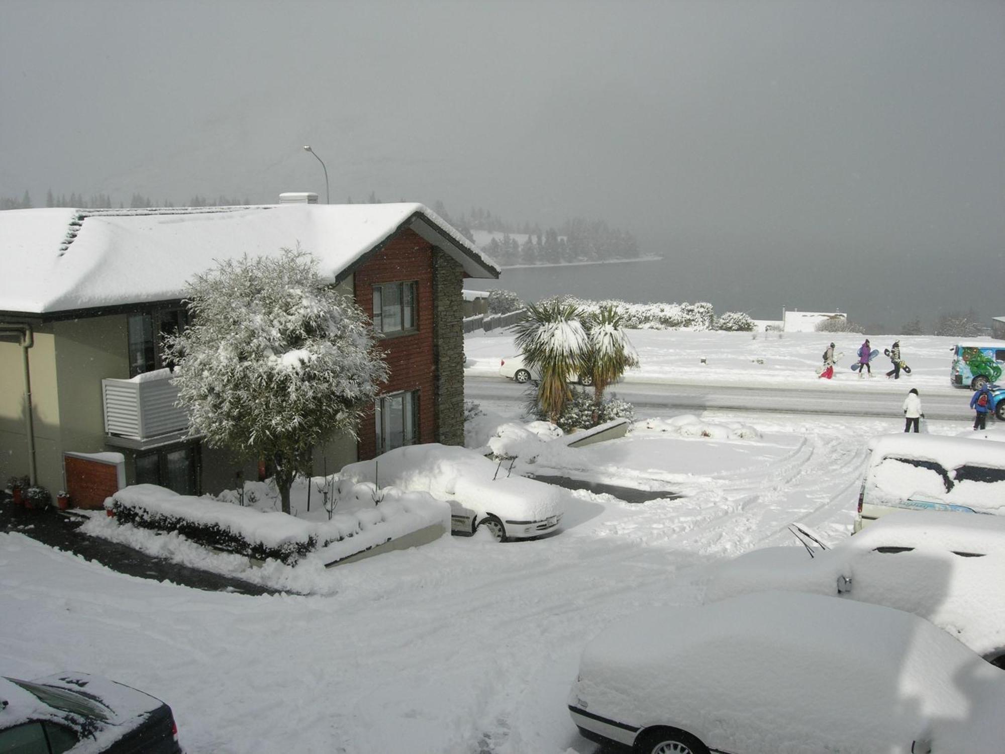 Queenstown Motel Apartments (Adults Only) Exterior foto